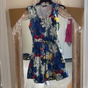 Kate Spade Limoted Edition Saturday alone